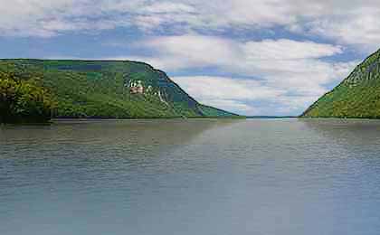 Lake Willoughby, VT